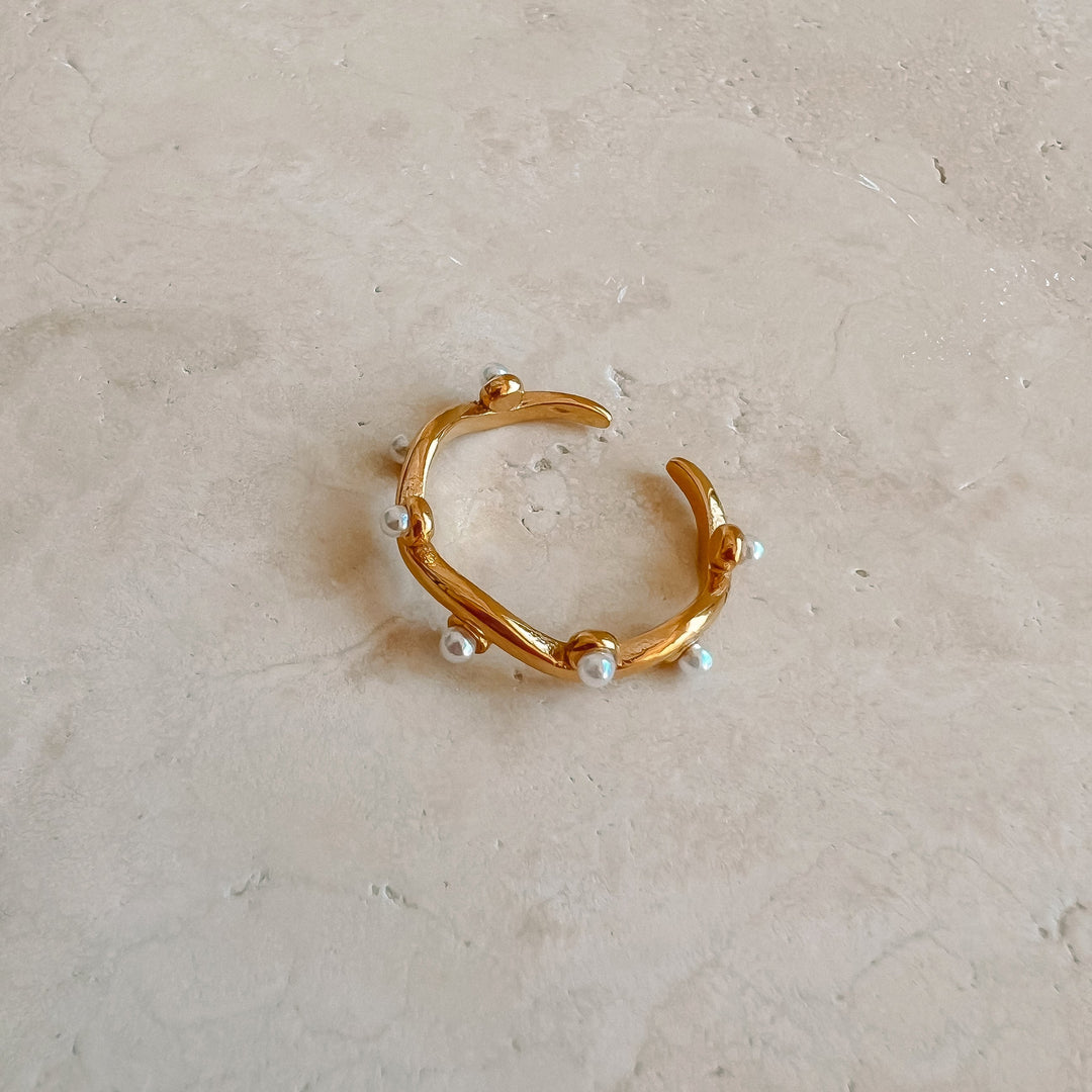 Alicia Ring - General