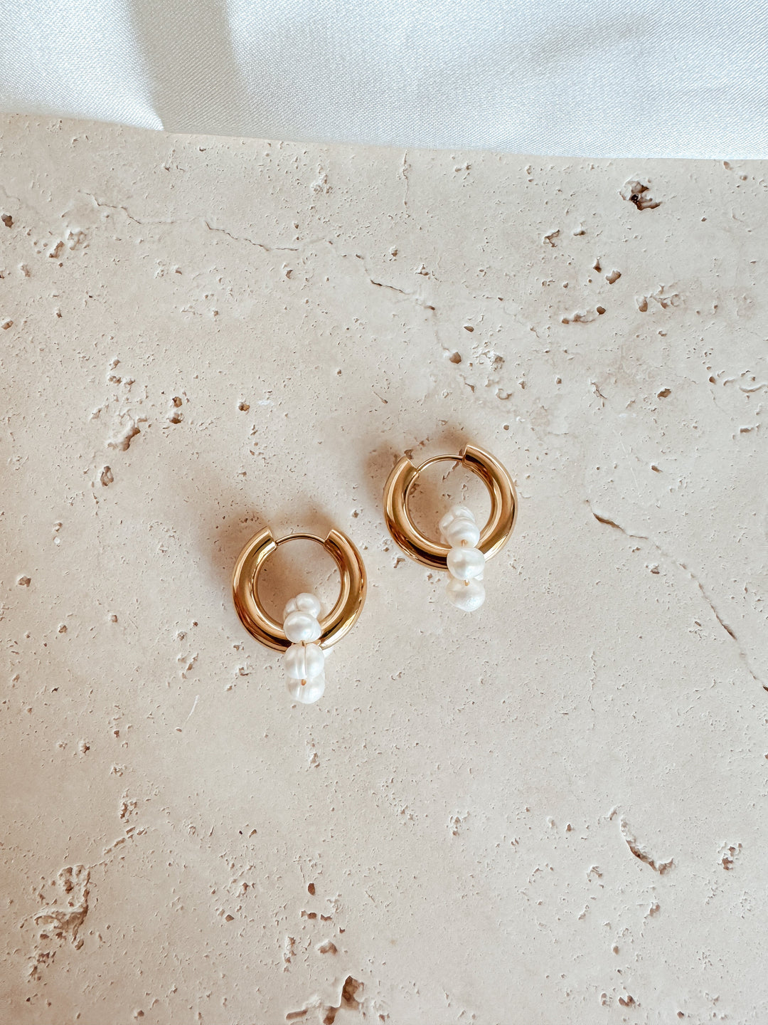 Alissa Pearls Earrings - Earrings