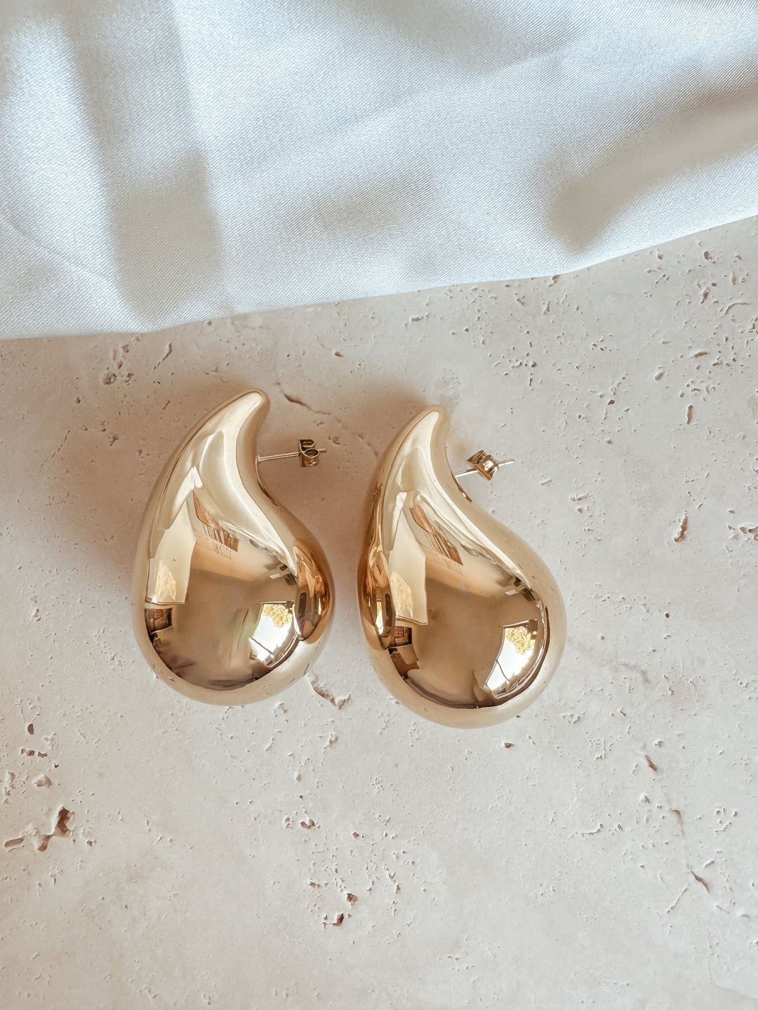 Bea Earrings - Earrings