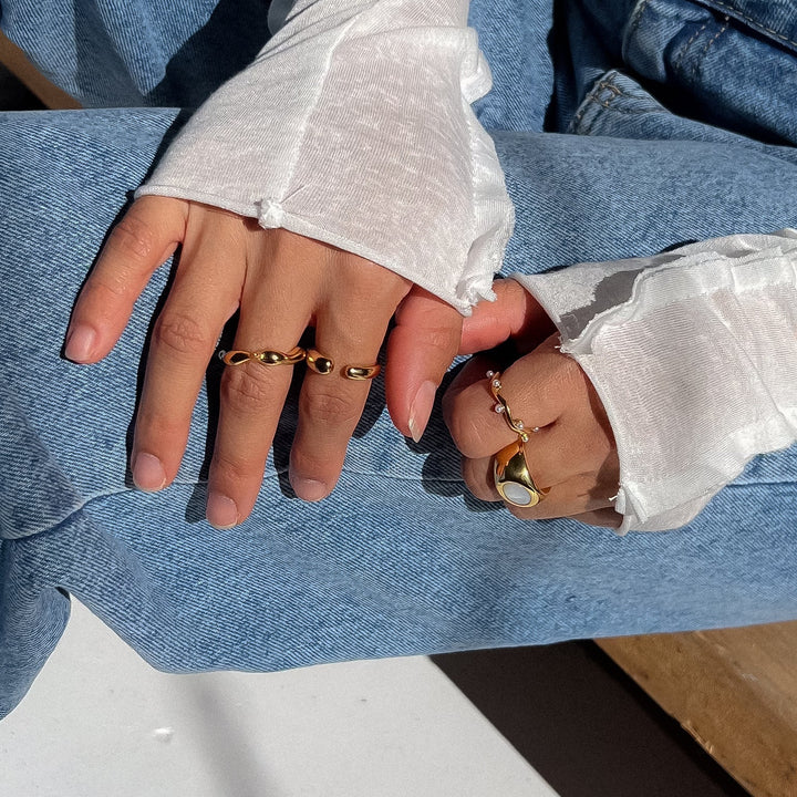 Elizabeth Ring - General