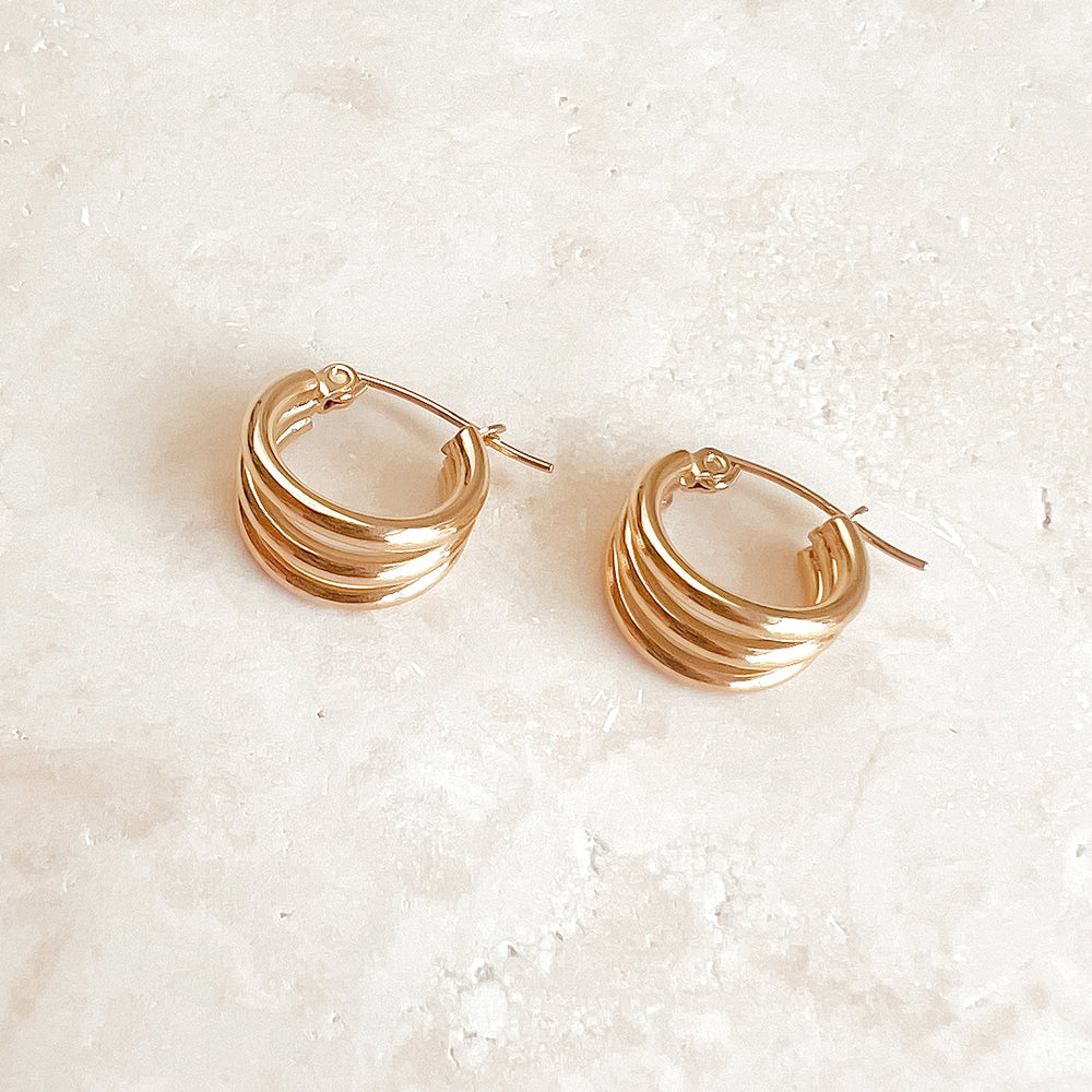 Elsa Hoop Earrings - Gold