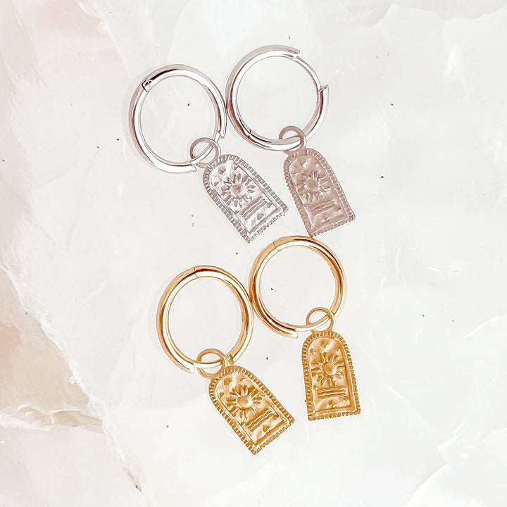 Indi Earrings - Earrings