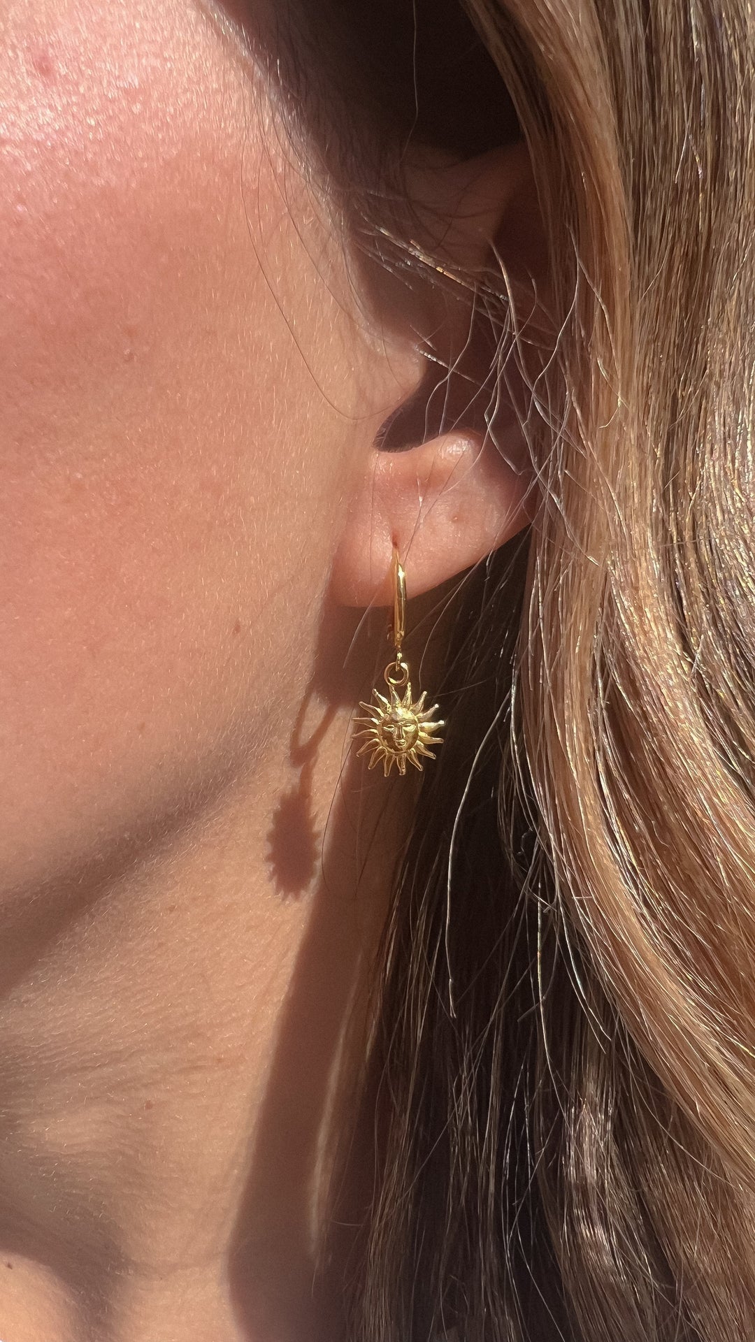 Mia Sun Earrings - Earrings