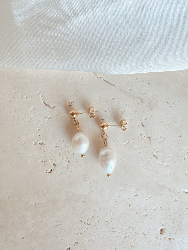 Paola Earrings - Earrings